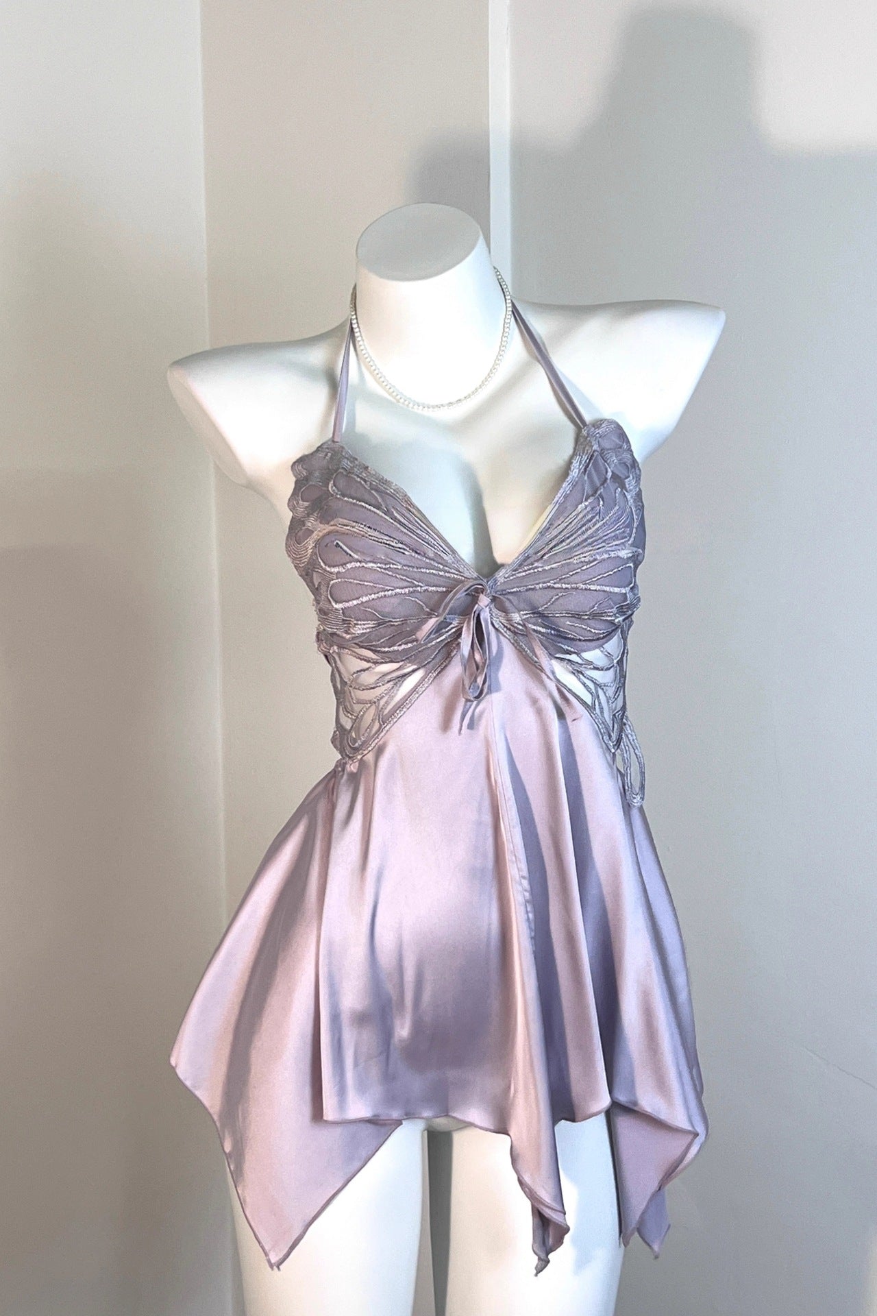 Sexy Bowknot Suspender Ice Silk Nightdress with Padded Bra