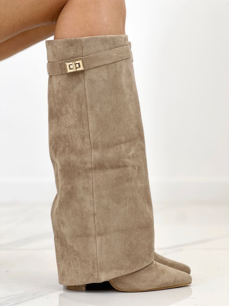 Lock Khaki Boots