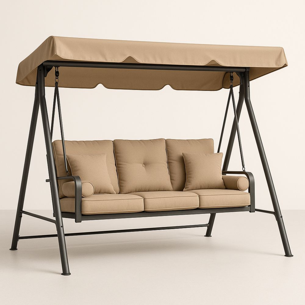 Utesving for tre personer med stålramme og polyester stoff i beige