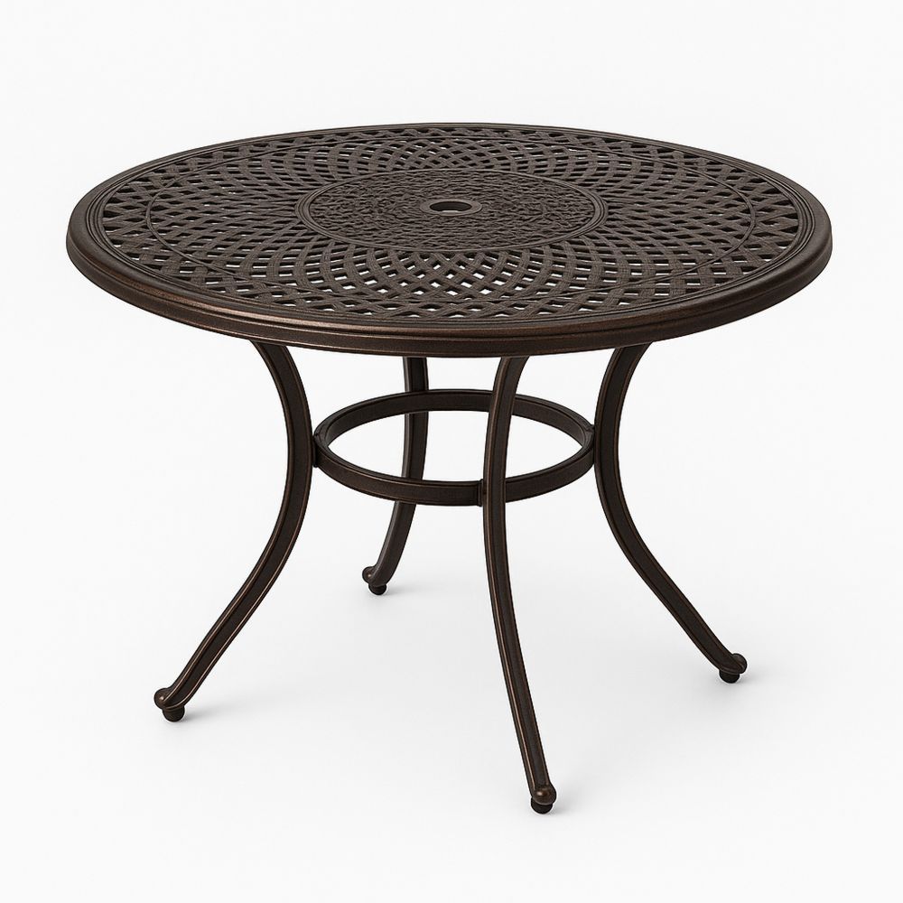 Rundt metallbord i bronsefarge, diameter 110 cm, høyde 75 cm