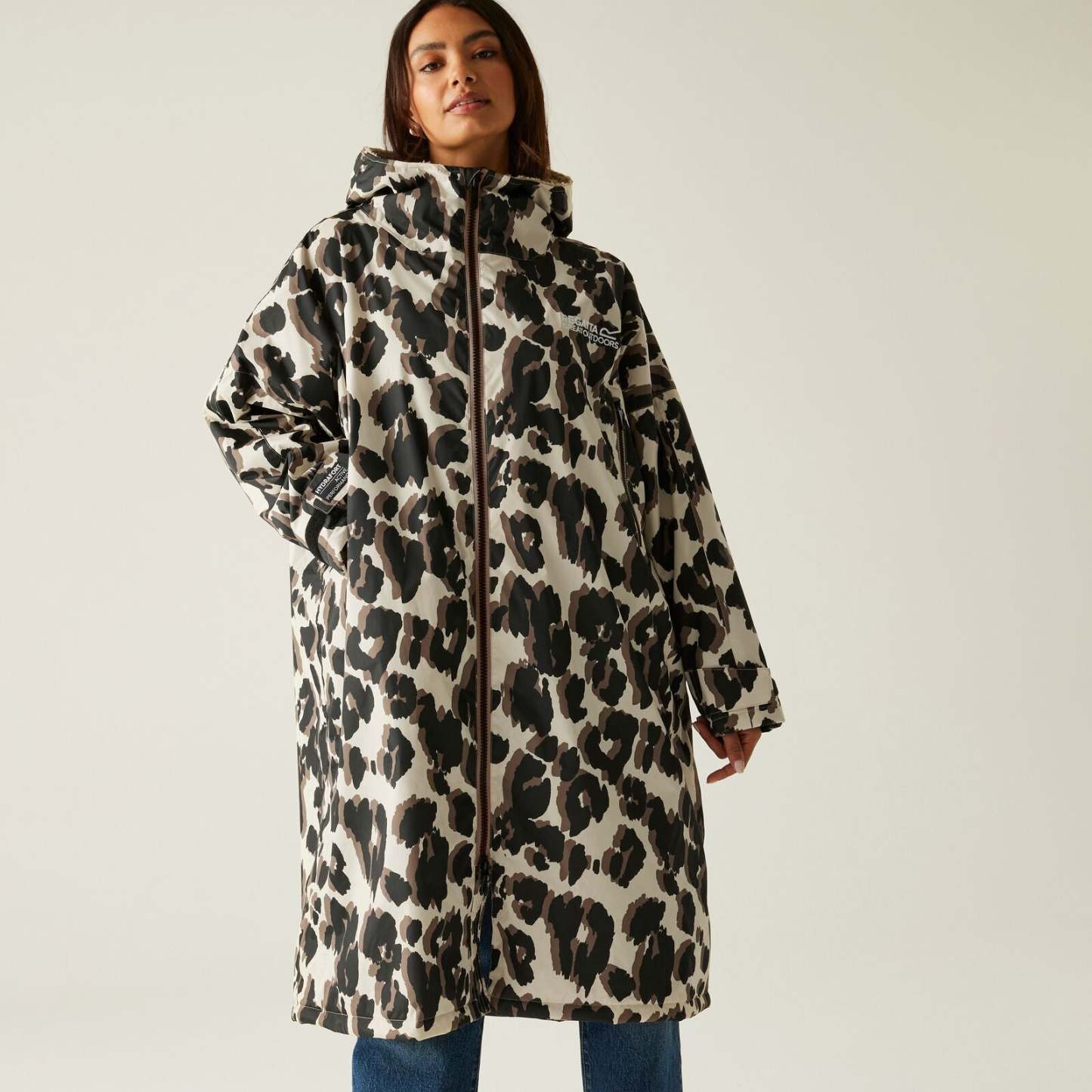 Regata 🔥2026 Winter Hot Sale🔥 2026 New Outdoor Active Adults Waterproof Changing Robe