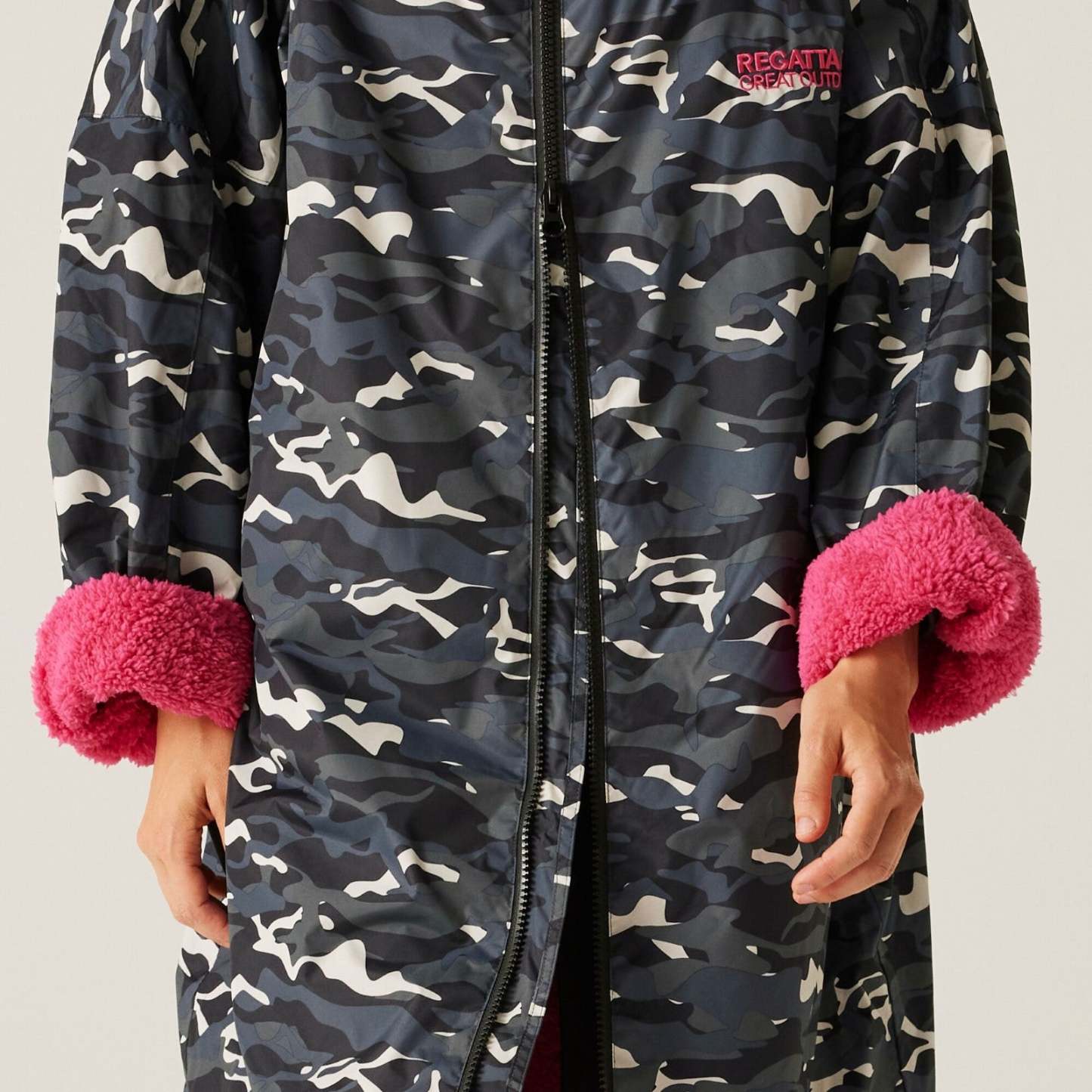 Regata 🔥2026 Winter Hot Sale🔥 2026 New Outdoor Active Adults Waterproof Changing Robe