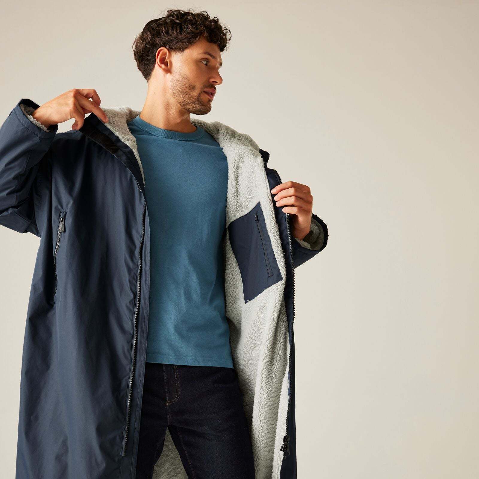 Regata 🔥2026 Winter Hot Sale🔥 2026 New Outdoor Active Adults Waterproof Changing Robe