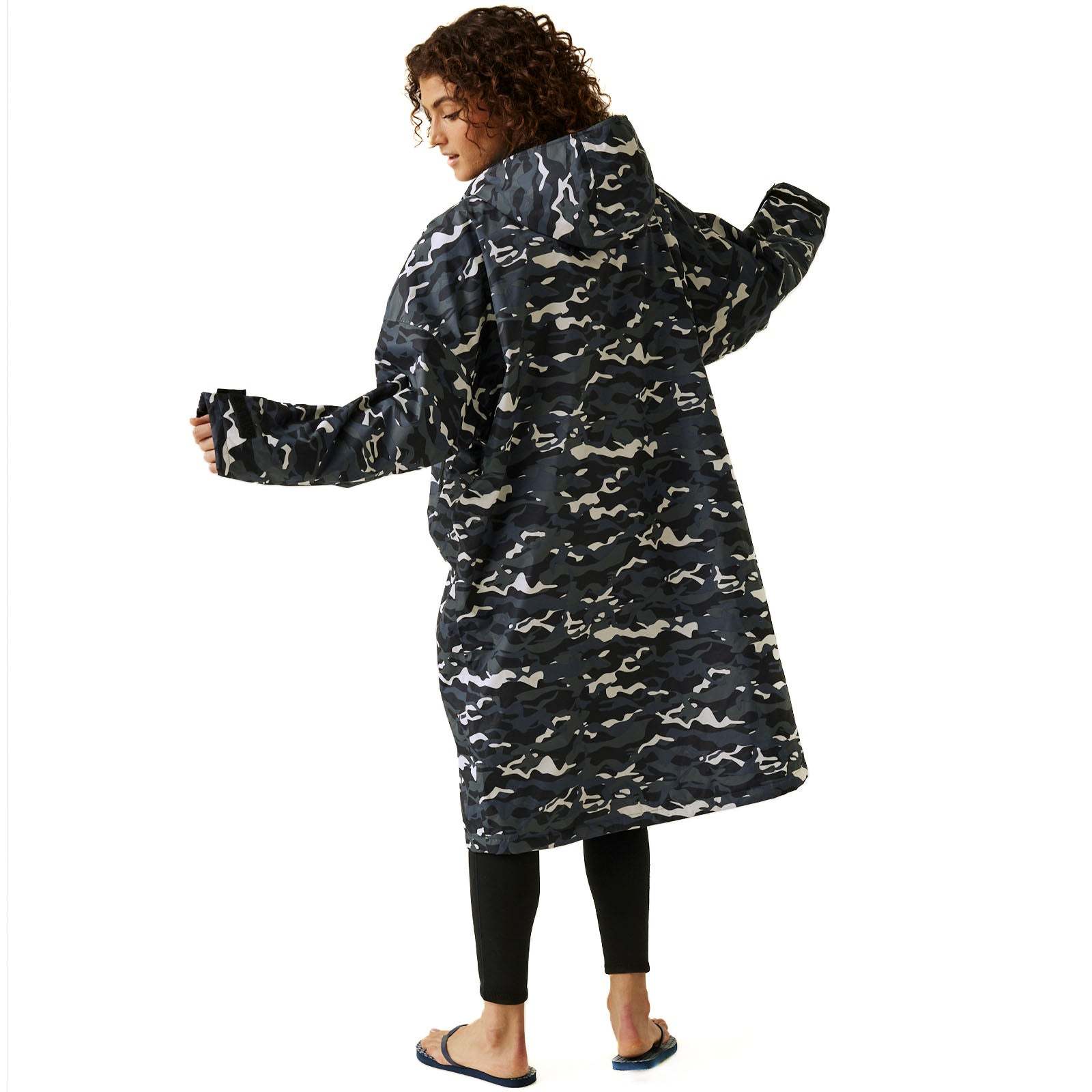 Regata 🔥2026 Winter Hot Sale🔥 2026 New Outdoor Active Adults Waterproof Changing Robe