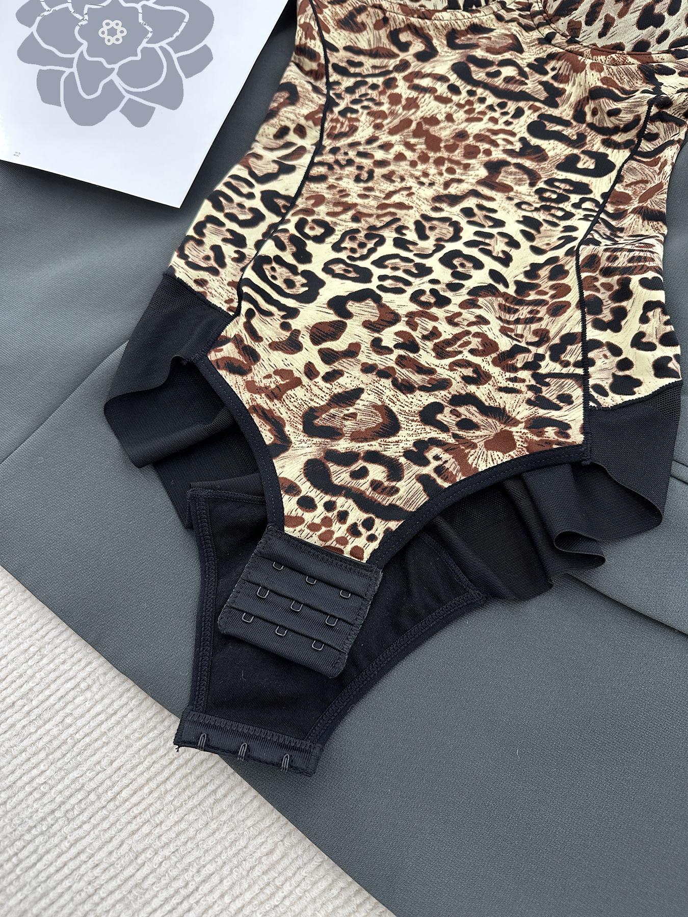 Stylish Leopard Print Cami Bra for All Seasons, Body Shaping Shapewear Bodysuit with Tight Fit, Casual Underwear for Layering and Stylish Leopard Print Cami Bra for All Seasons, Body Shaping Shapewear Bodysuit with Tight Fit, Casual Underwear for Layering and