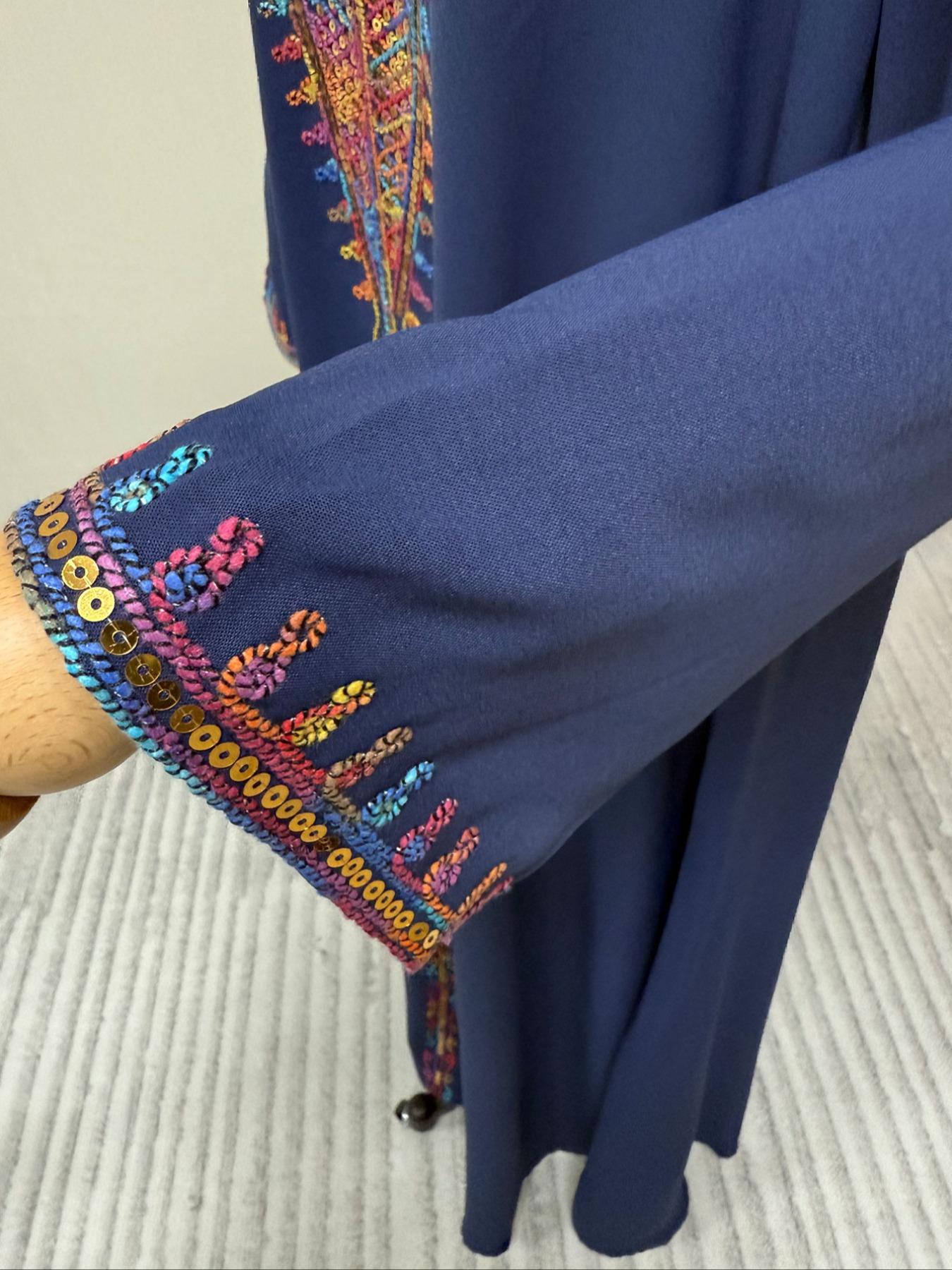 Elegant Muslim Women's Long Robe with Colorful Embroidery, Perfect for All Seasons, Stylish and Comfortable Clothing, Muslim Women Gowns Elegant Muslim Women's Long Robe with Colorful Embroidery, Perfect for All Seasons, Stylish and Comfortable Clothing, Muslim Women Gowns