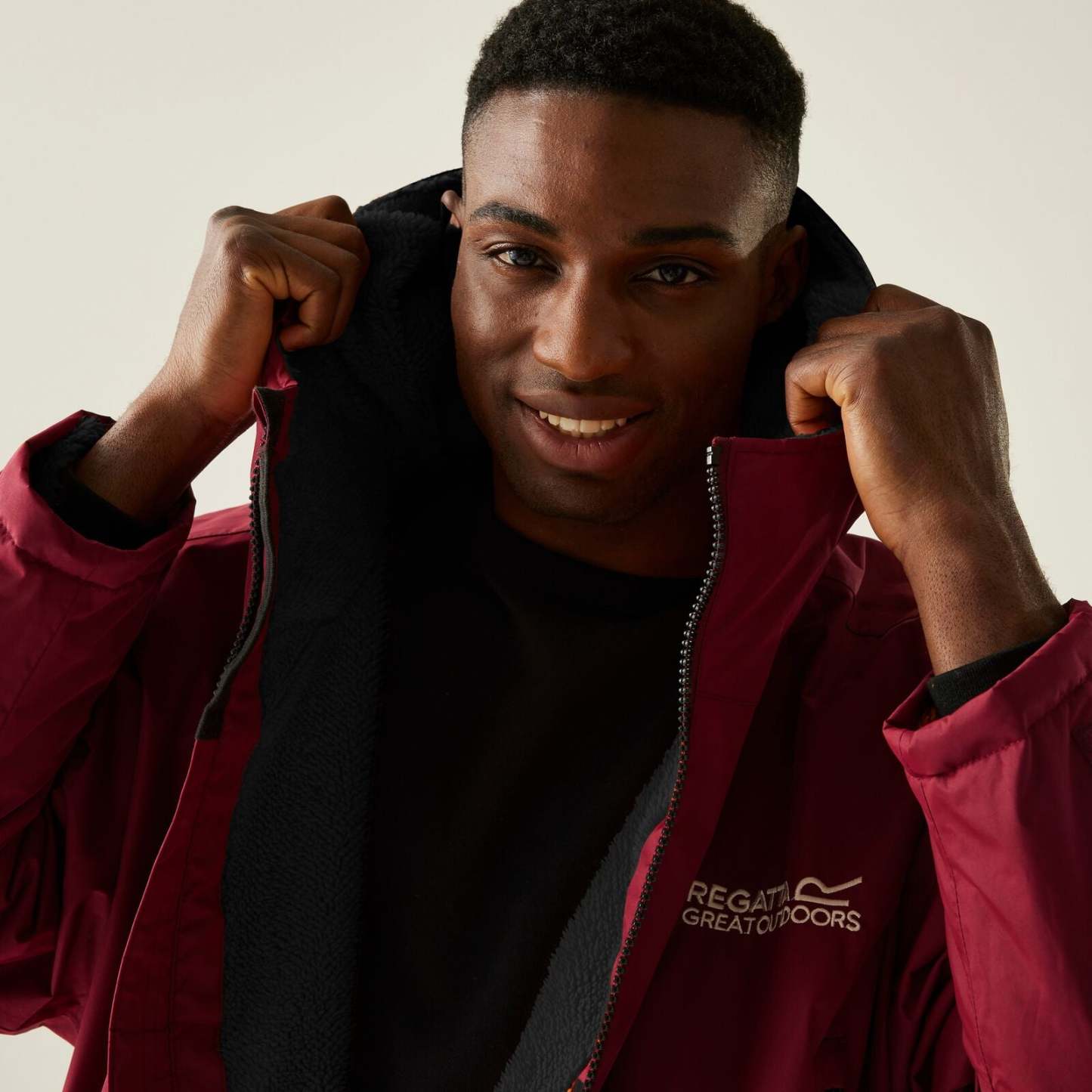 Regata 🔥2026 Winter Hot Sale🔥 2026 New Outdoor Active Adults Waterproof Changing Robe