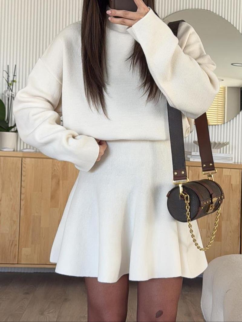 Women's Casual Half-High Neck Long Sleeve Knit Dress, Plain Color Loose-Fitting Sweater Dress, Fall & Winter Fashion Women's Casual Half-High Neck Long Sleeve Knit Dress, Plain Color Loose-Fitting Sweater Dress, Fall & Winter Fashion