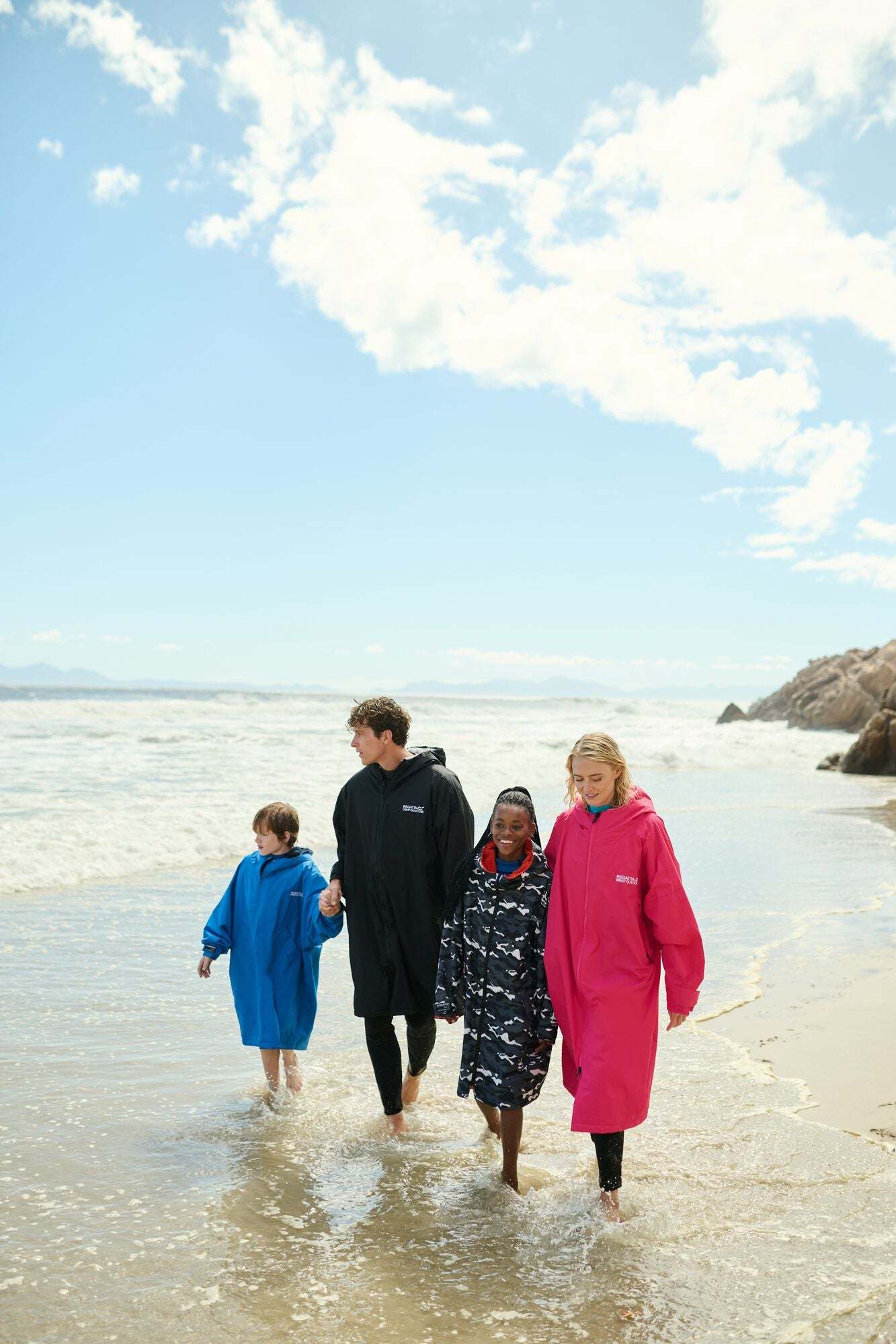 Regata 🔥2026 Winter Hot Sale🔥 2026 New Outdoor Active Adults Waterproof Changing Robe