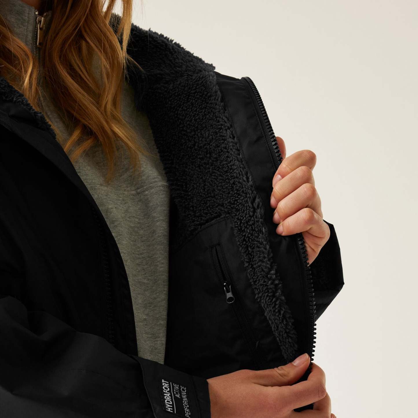 Regata 🔥2026 Winter Hot Sale🔥 2026 New Outdoor Active Adults Waterproof Changing Robe