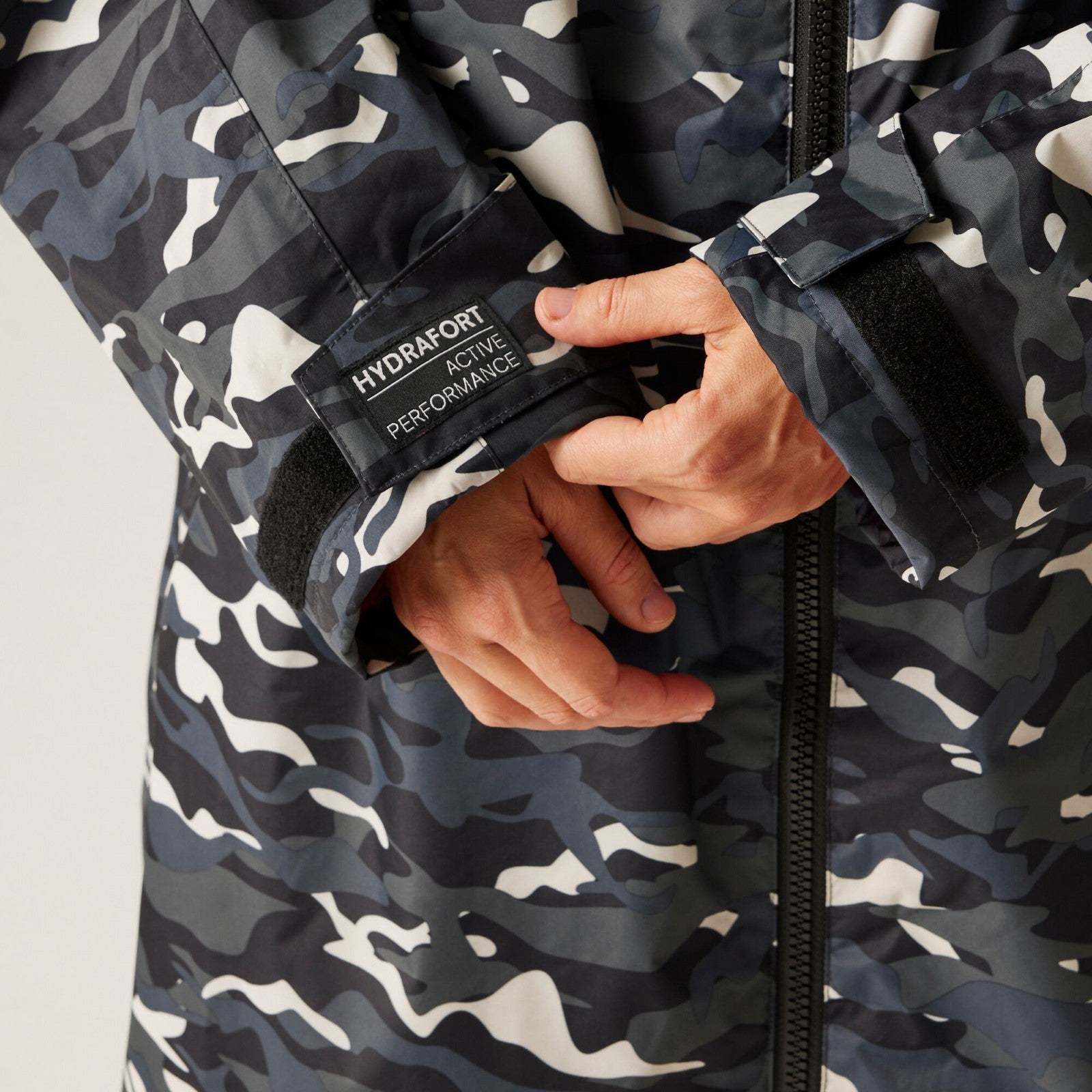 Regata 🔥2026 Winter Hot Sale🔥 2026 New Outdoor Active Adults Waterproof Changing Robe