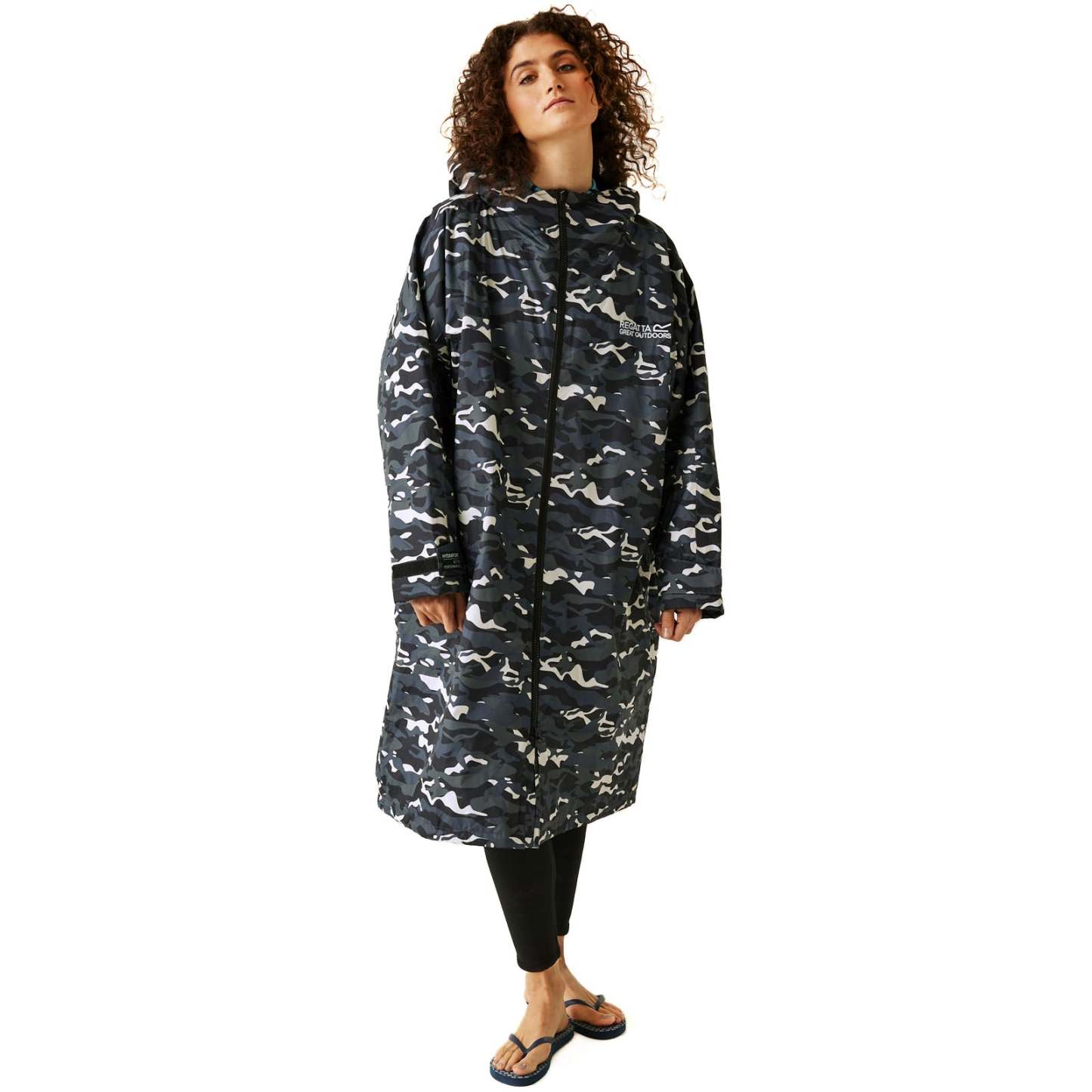 Regata 🔥2026 Winter Hot Sale🔥 2026 New Outdoor Active Adults Waterproof Changing Robe