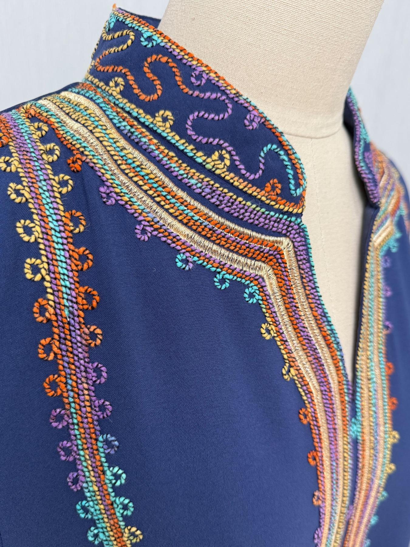 Elegant Muslim Women's Long Robe with Colorful Embroidery, Perfect for All Seasons, Stylish and Comfortable Clothing, Muslim Women Gowns Elegant Muslim Women's Long Robe with Colorful Embroidery, Perfect for All Seasons, Stylish and Comfortable Clothing, Muslim Women Gowns