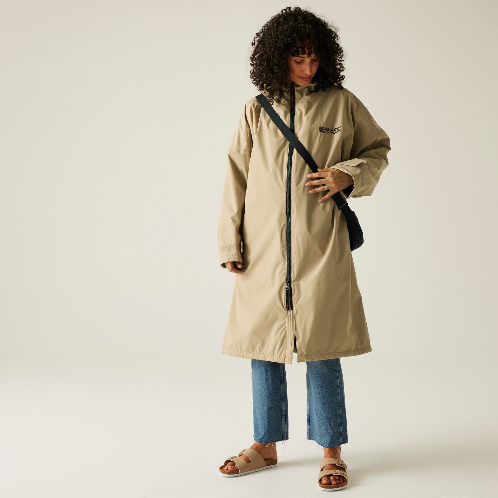 Regata 🔥2026 Winter Hot Sale🔥 2026 New Outdoor Active Adults Waterproof Changing Robe