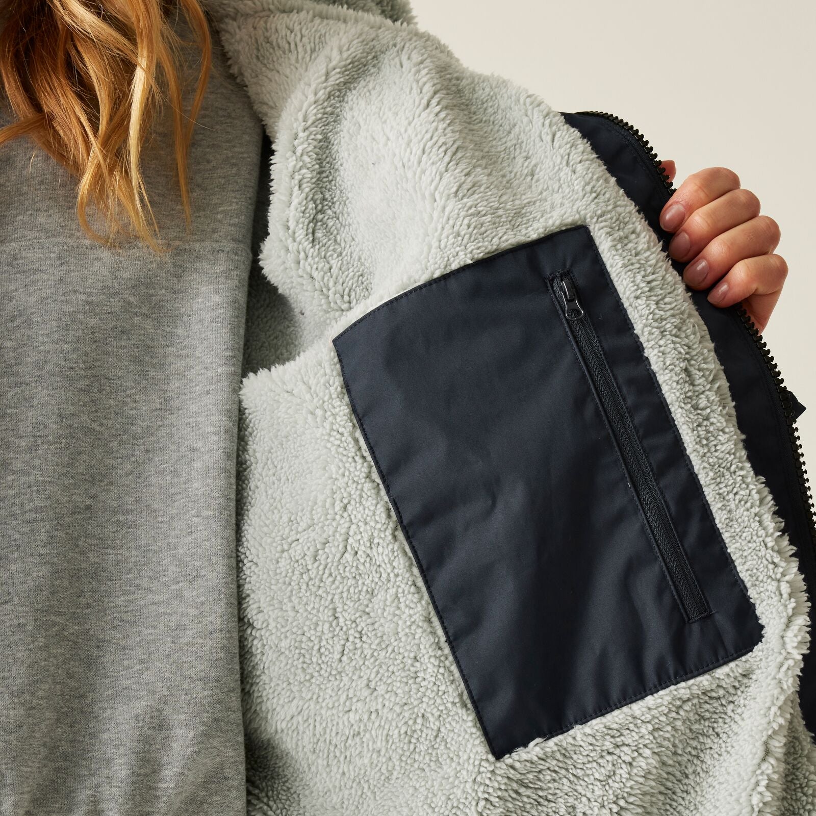 Regata 🔥2026 Winter Hot Sale🔥 2026 New Outdoor Active Adults Waterproof Changing Robe