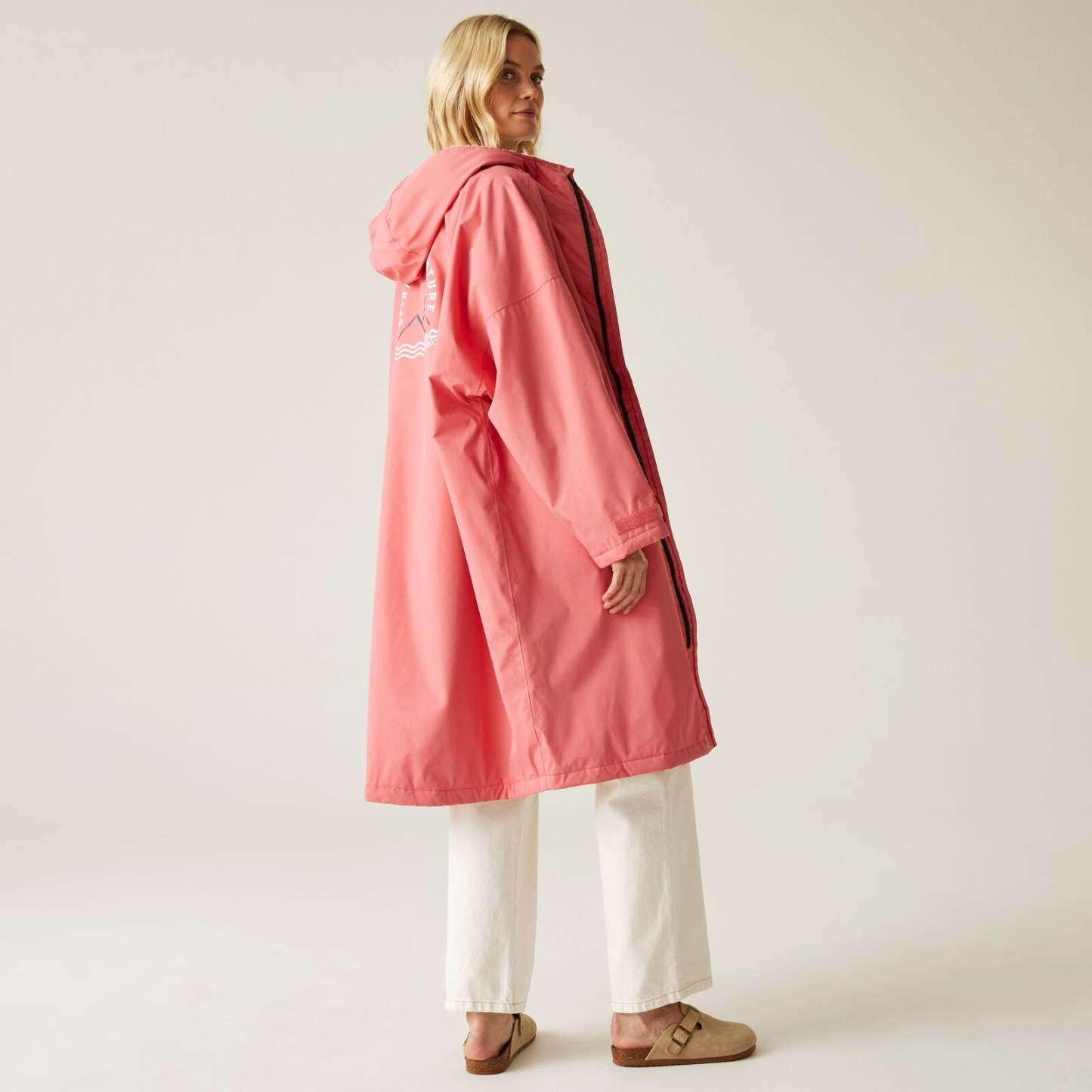 Regata 🔥2026 Winter Hot Sale🔥 2026 New Outdoor Active Adults Waterproof Changing Robe