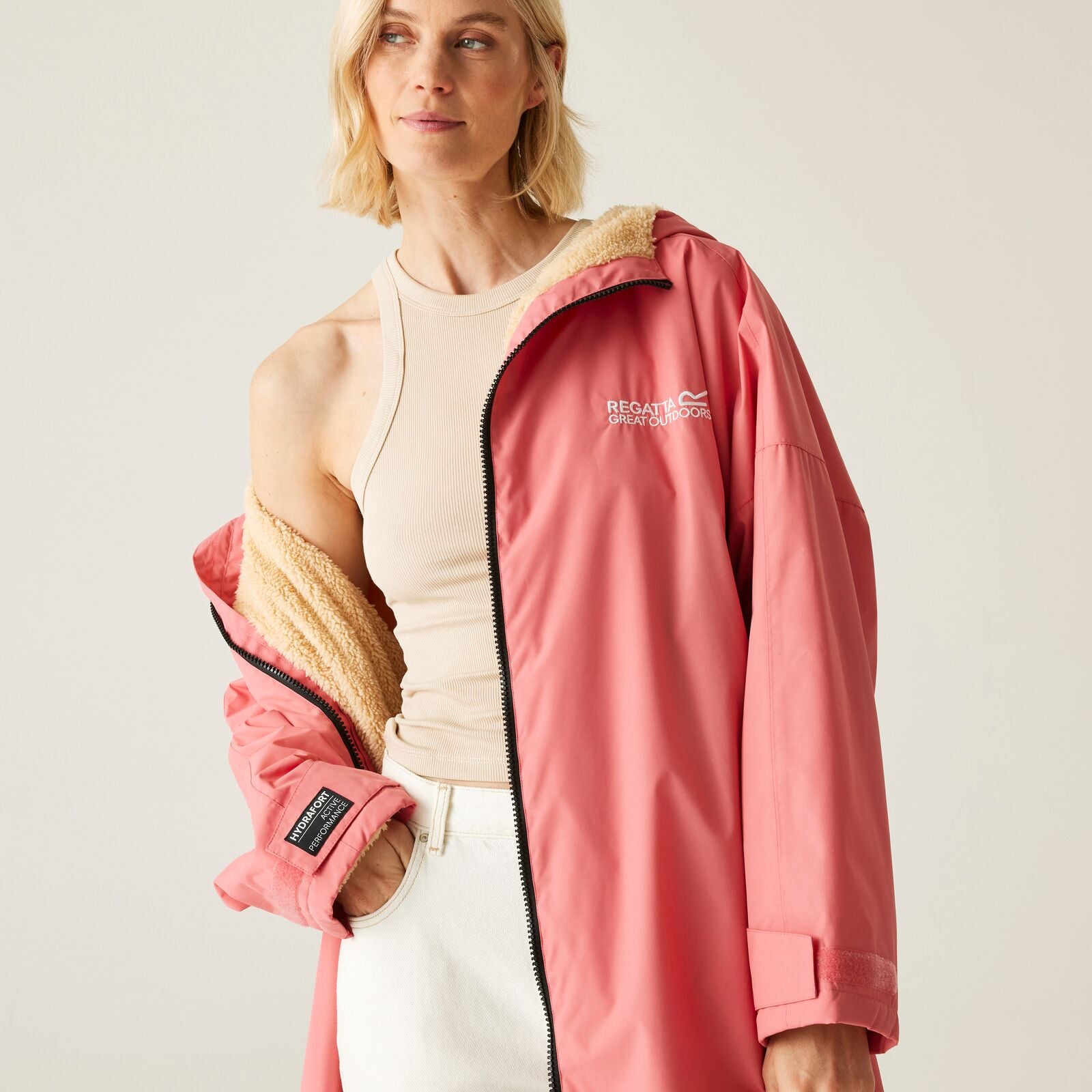 Regata 🔥2026 Winter Hot Sale🔥 2026 New Outdoor Active Adults Waterproof Changing Robe