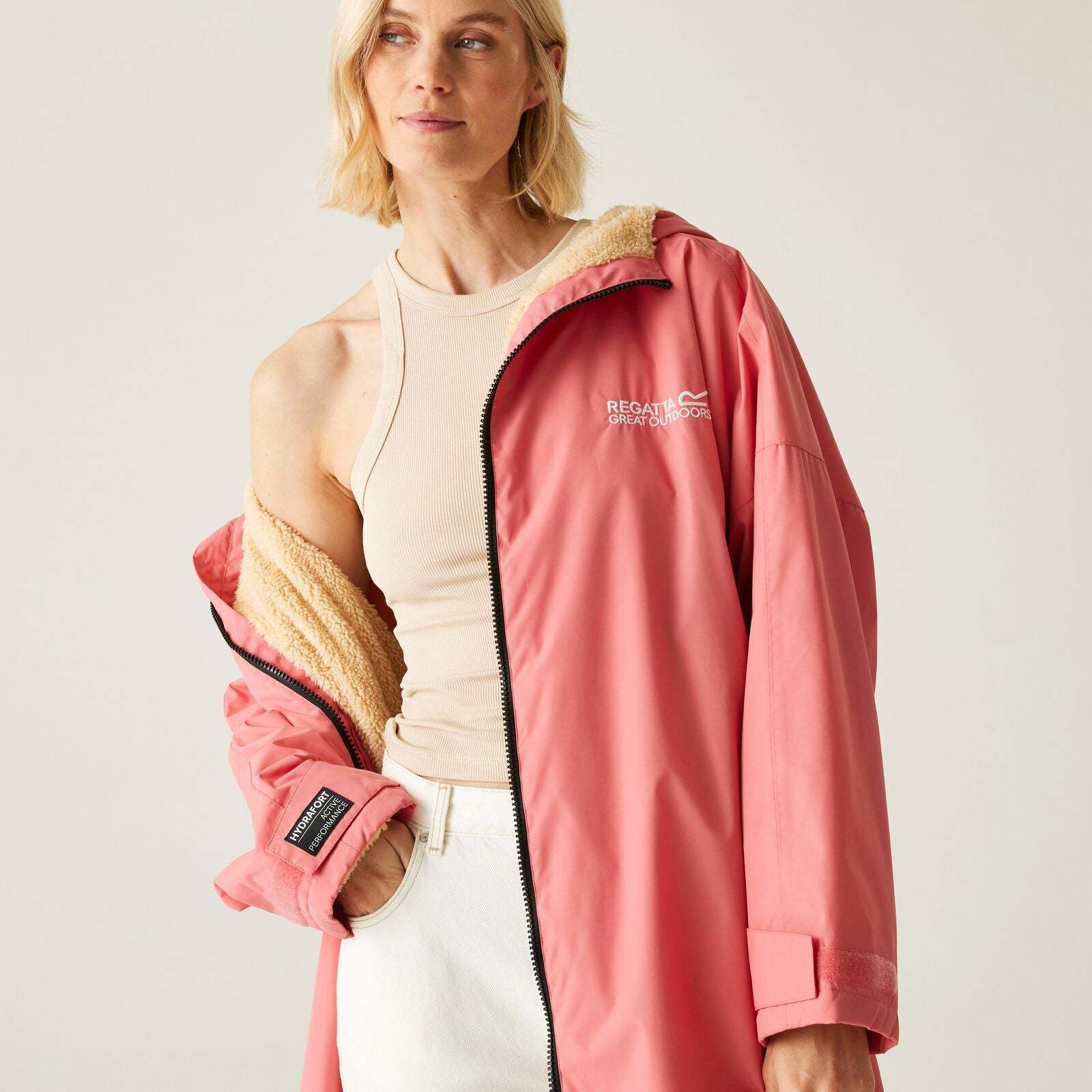 Regata 🔥2026 Winter Hot Sale🔥 2026 New Outdoor Active Adults Waterproof Changing Robe