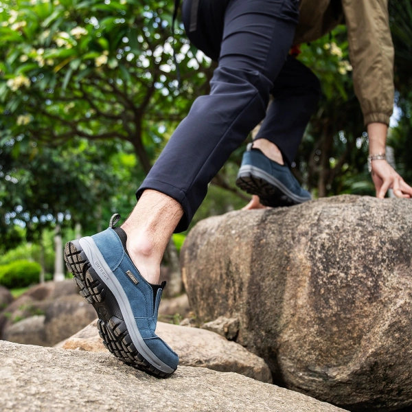 VIGOURR® – Zapatos de gamuza, cosidos a mano, diseñados para proporcionar una pisada estable, cómoda y natural durante todo el día.