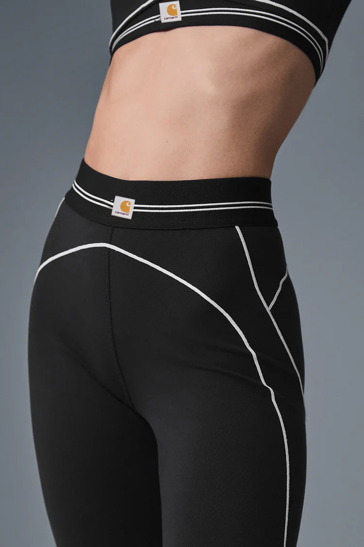Athleisure contouring piping details gym workout leggings