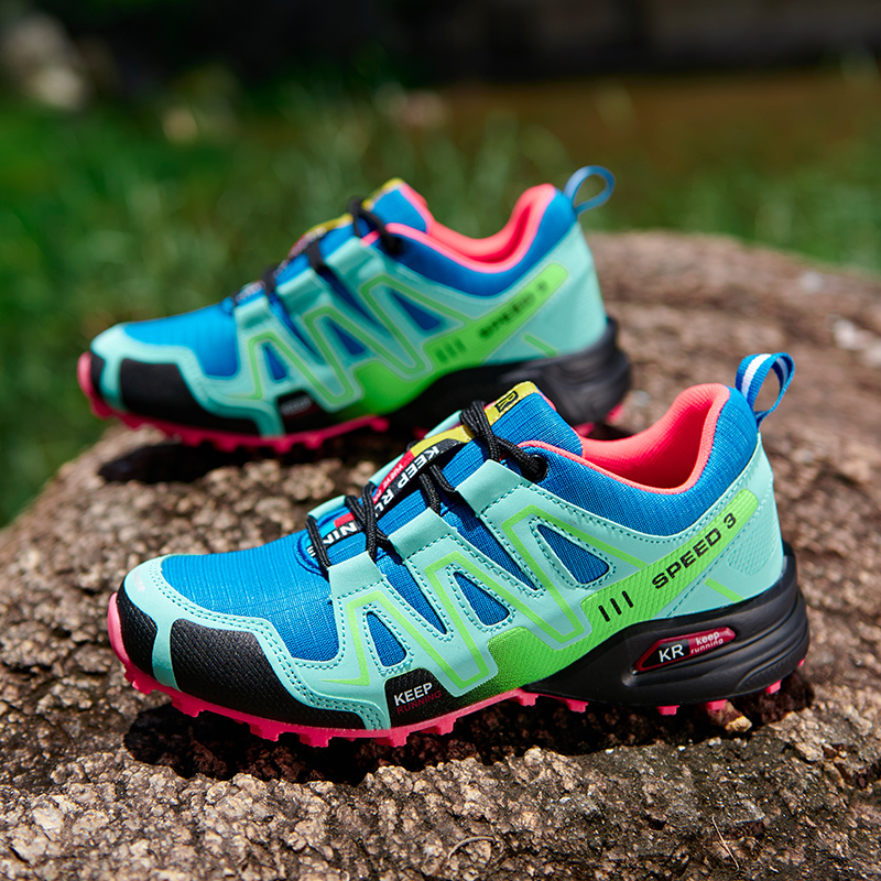 Scarpe ortopediche dal design ergonomico per dolori alla schiena, alle articolazioni e ai piedi: adatte a tutte le donne
