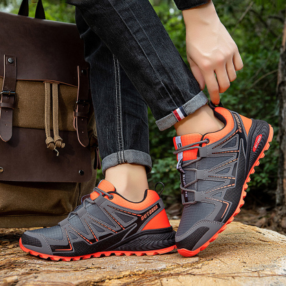 Scarpe ortopediche dal design ergonomico per dolori alla schiena, alle articolazioni e ai piedi: adatte a tutti gli uomini