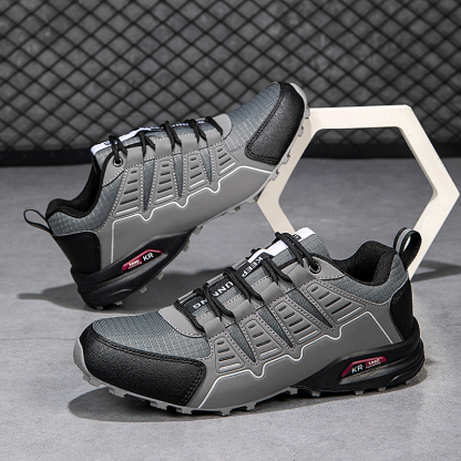 Scarpe ortopediche dal design ergonomico per dolori alla schiena, alle articolazioni e ai piedi: adatte a tutti gli uomini