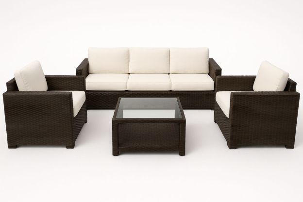 Hagesett med 3-seters sofa, 2 stoler og bord i kunstrotting og glass i brun og krem