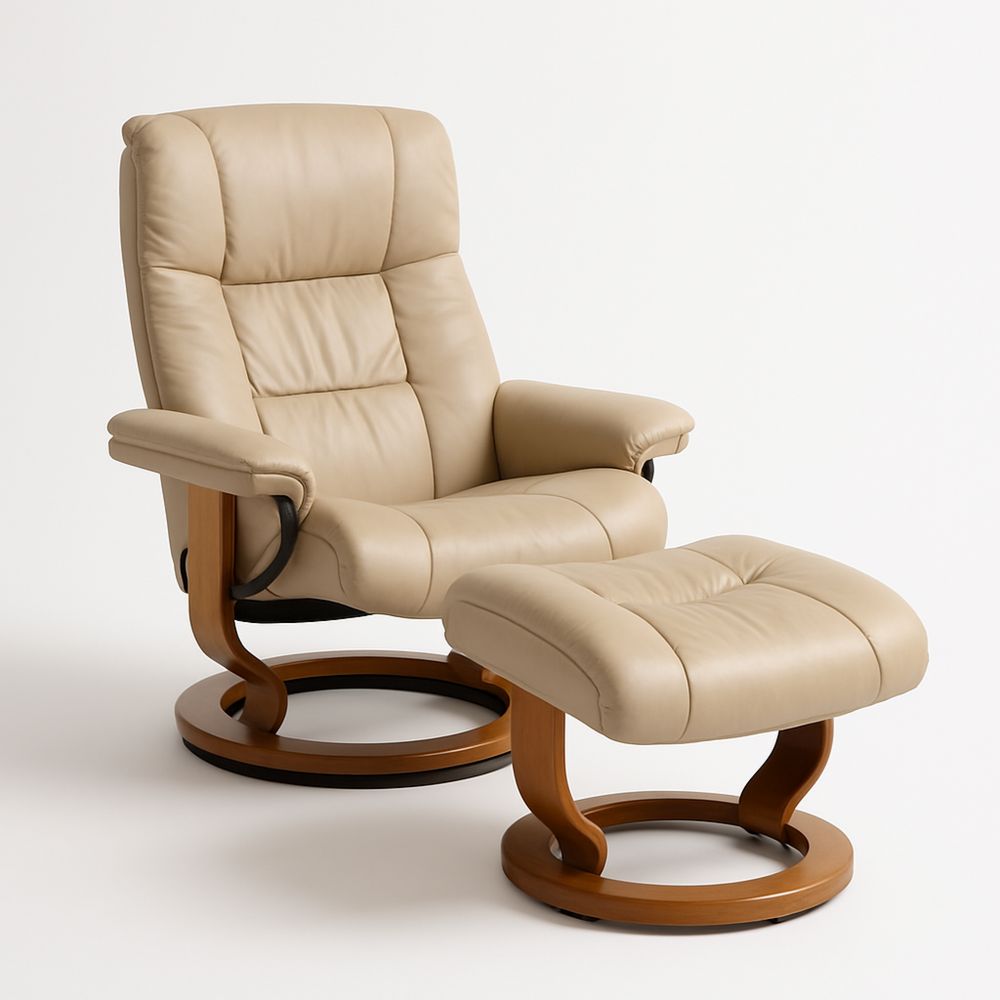 Lenestol i Beige Lær med Krakk Trebase-havremoderne