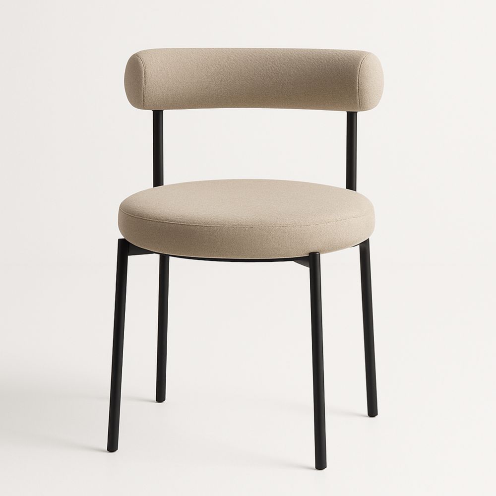 Spisestol med beige trekk og metallben-havremoderne