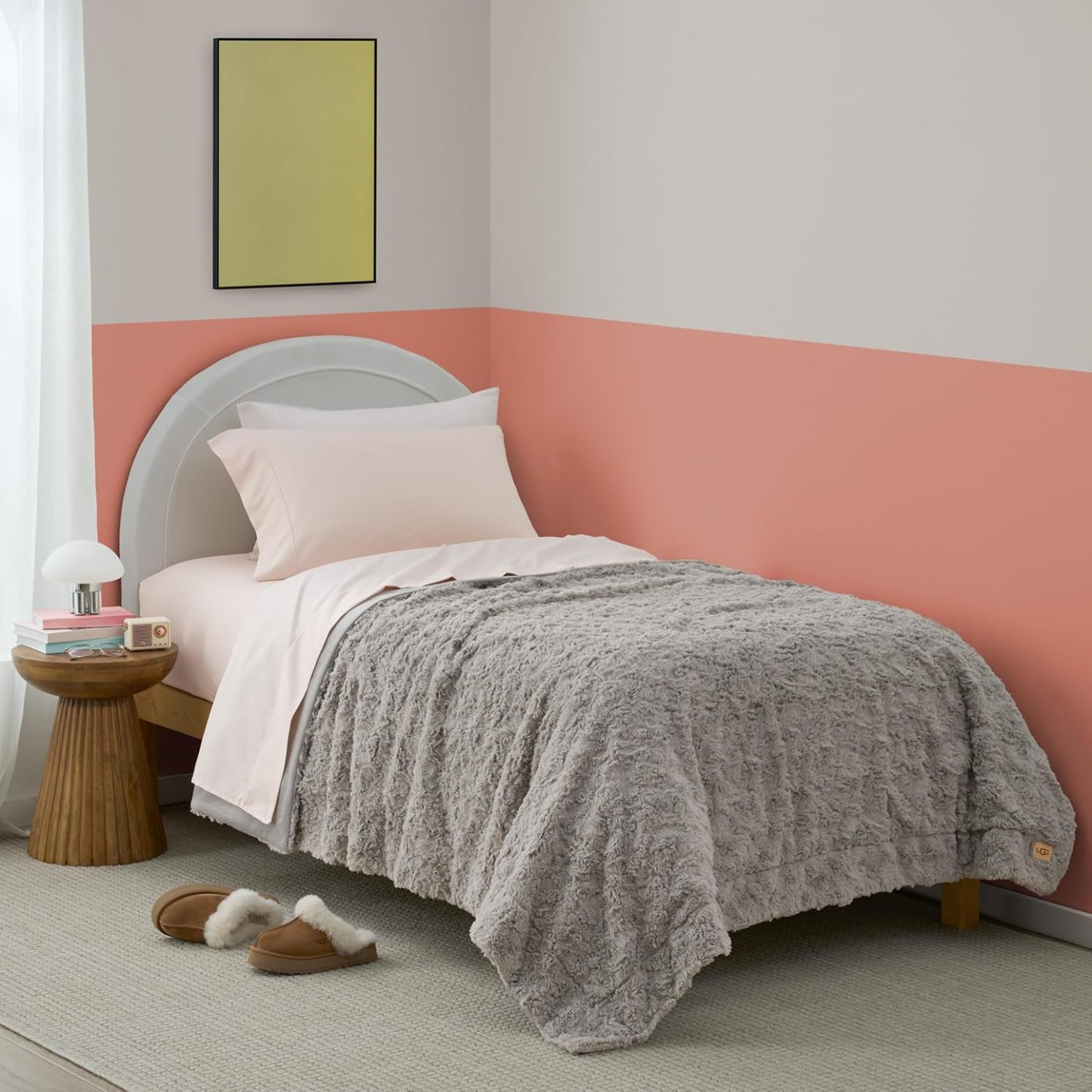 UGG Adalee Faux Fur Throw Blanket Luxury Lightweight Cozy Soft Throw for Couch Bed or Chair Hypoallergenic Machine Washable Double-Sided Fluffy Blanket Home Decor, 50-inch x 70-inch, Seal Grey