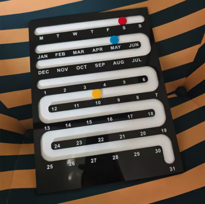 Urbanista® Sliding Perpetual Creative Calendar