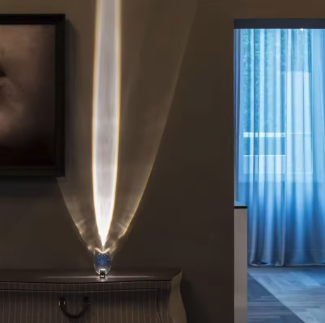 Urbanista® Eye of the Sky LED Crystal Table Lamp