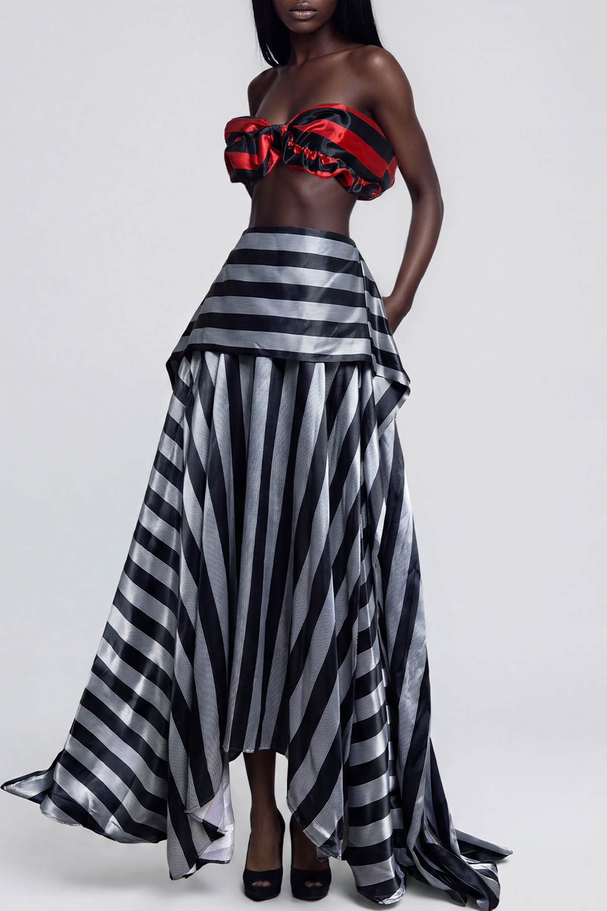  Inta Stripe Ruch Skirt Set In Red