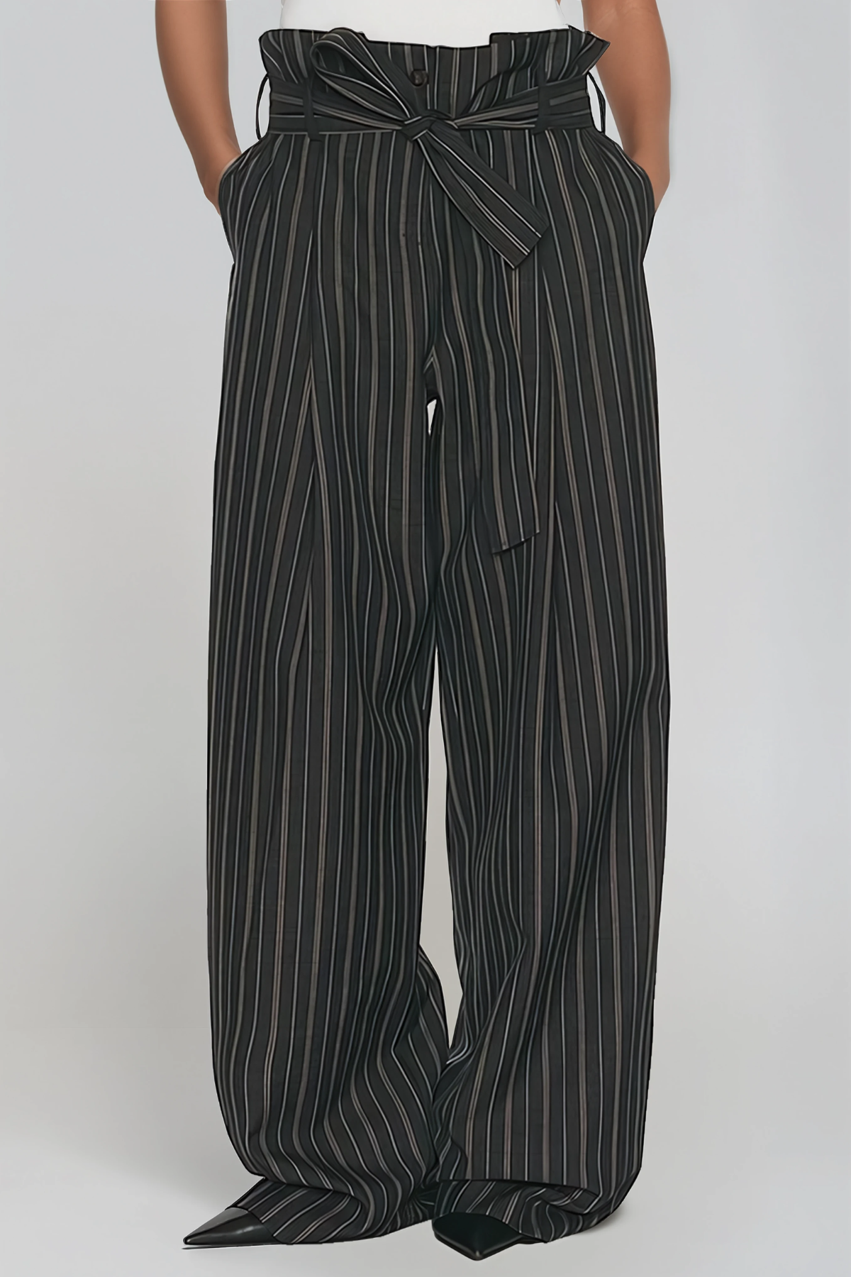Hannibal Cape Sleeve Mesh Straight Pants Set