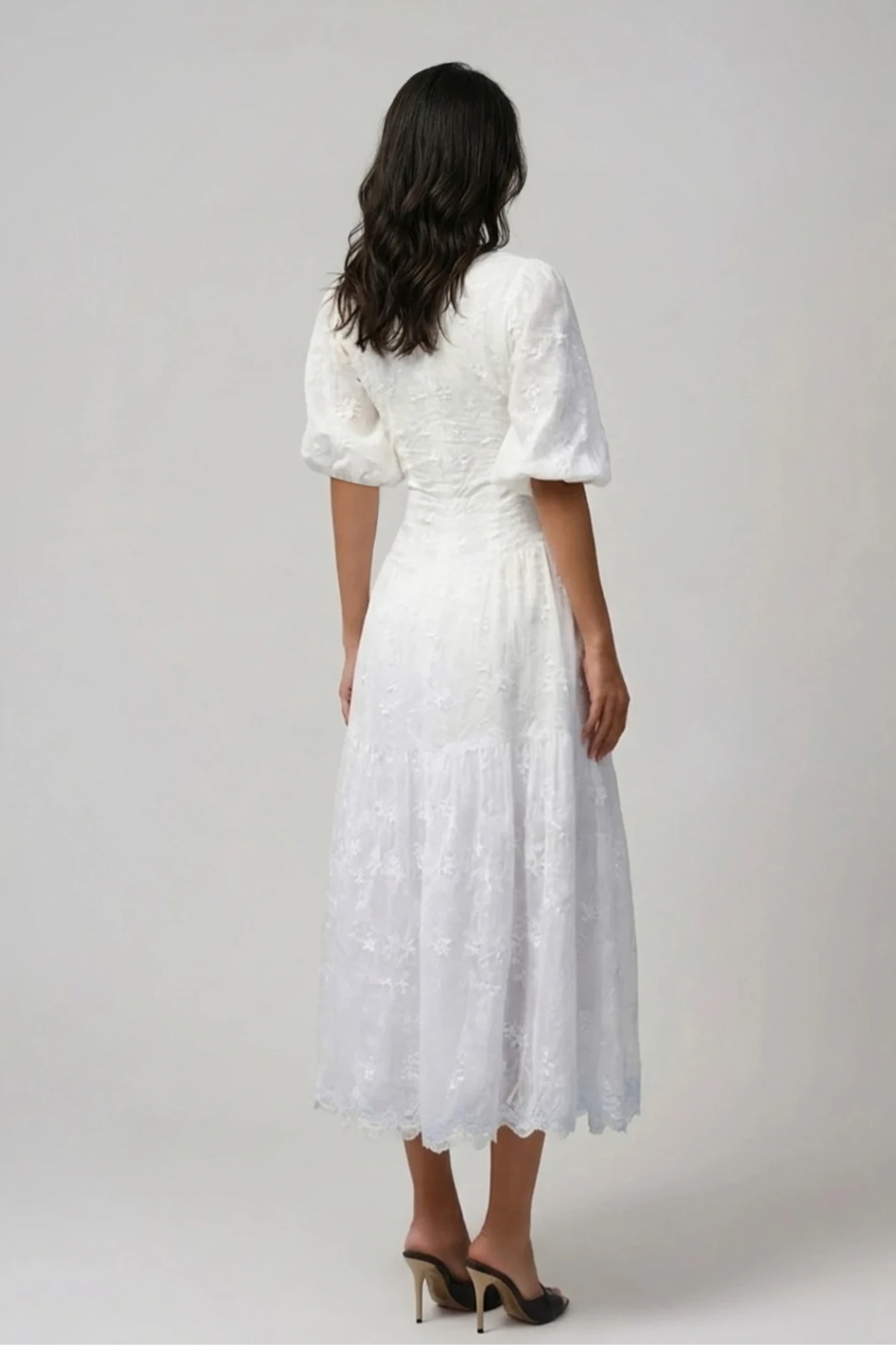 Gitta Flower Embroidered Bottom Midi Dress