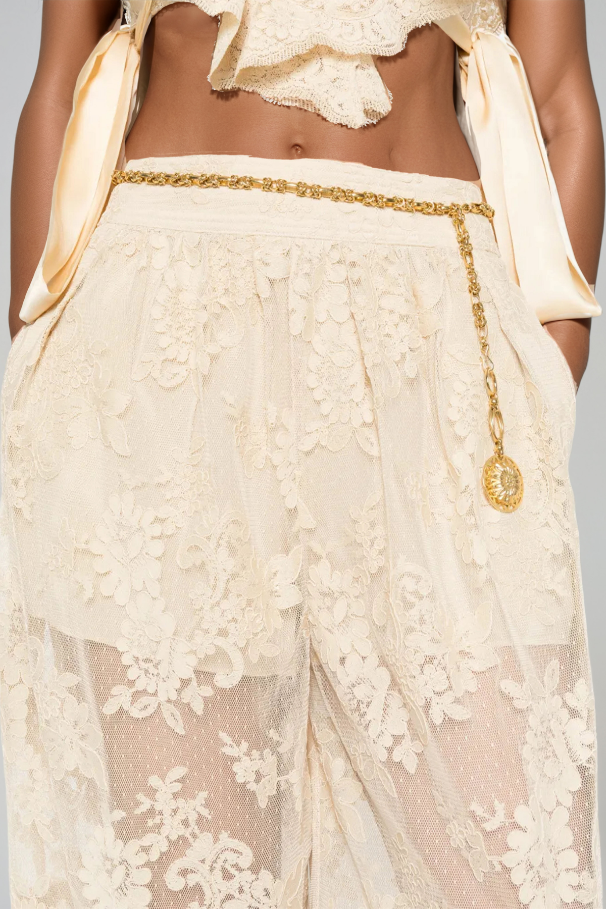 Fergal Lace Ruffle Pants Set