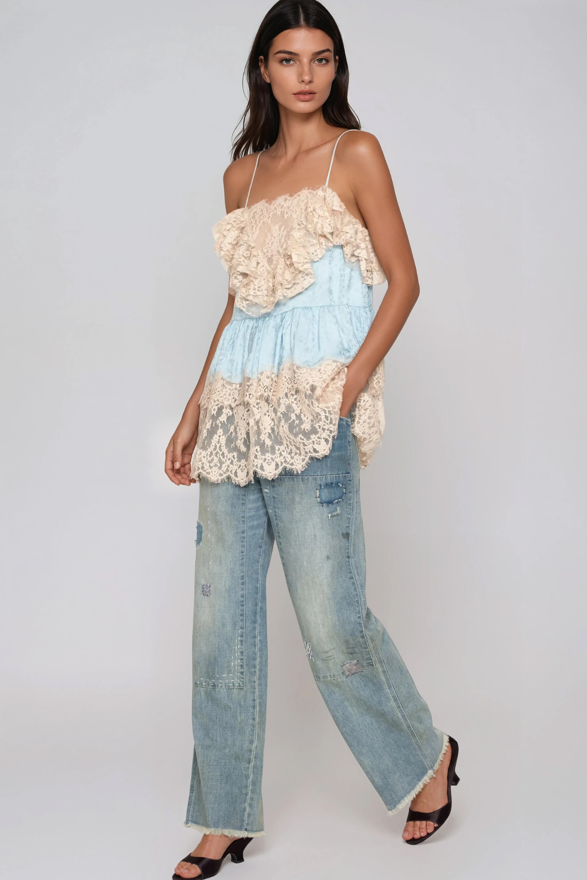 Haran Spaghetti Lace Ruch Top