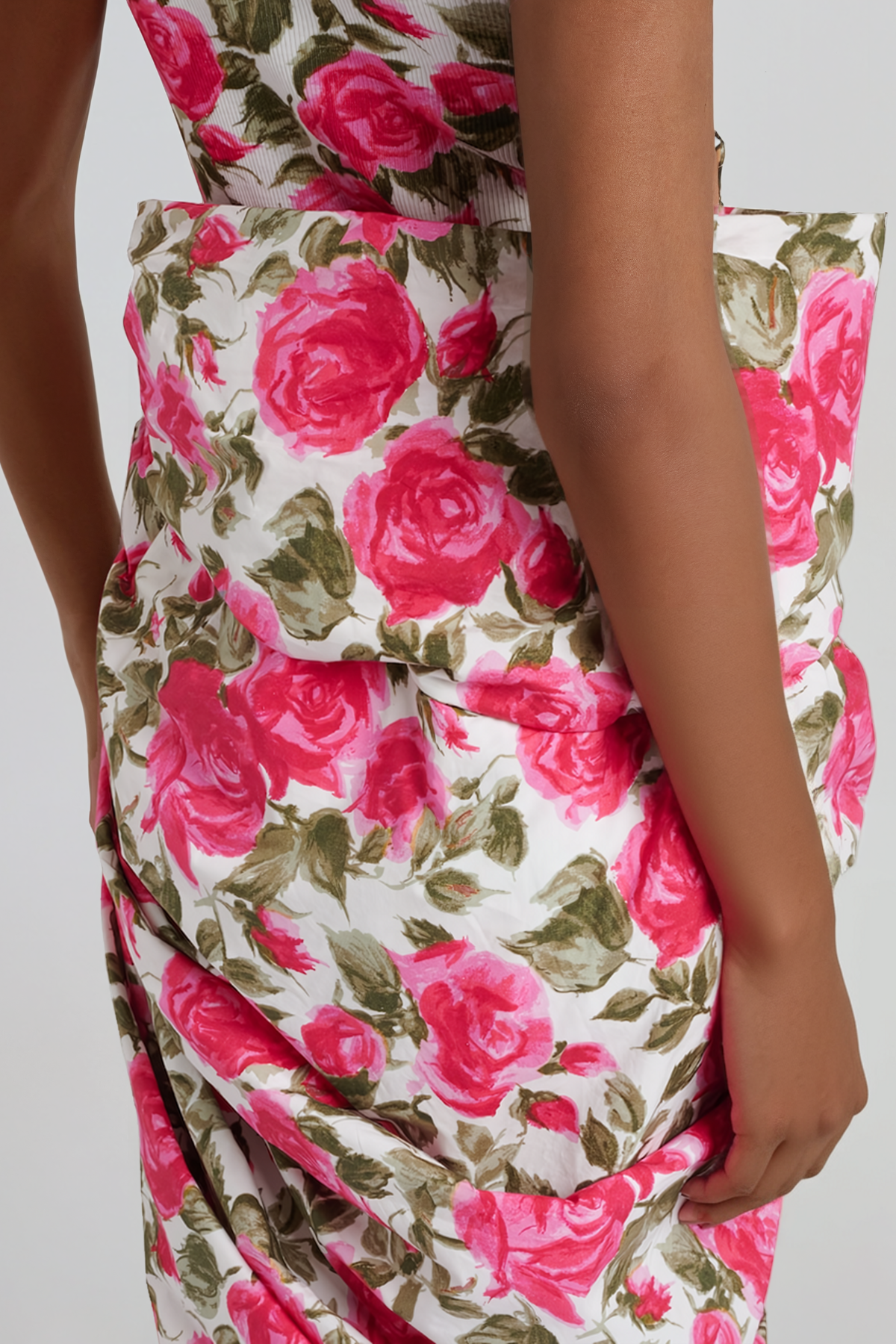 Hend Floral Knit Asymmetrical Skirt Set