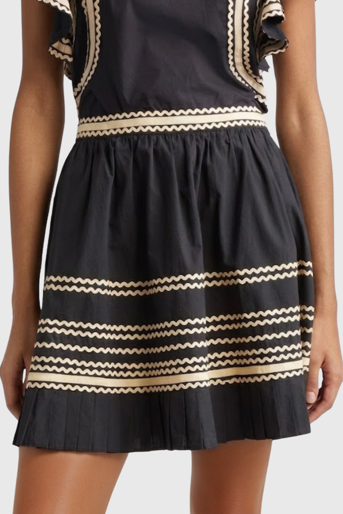 Jaziel Print Ruffle Mini Skirt Set