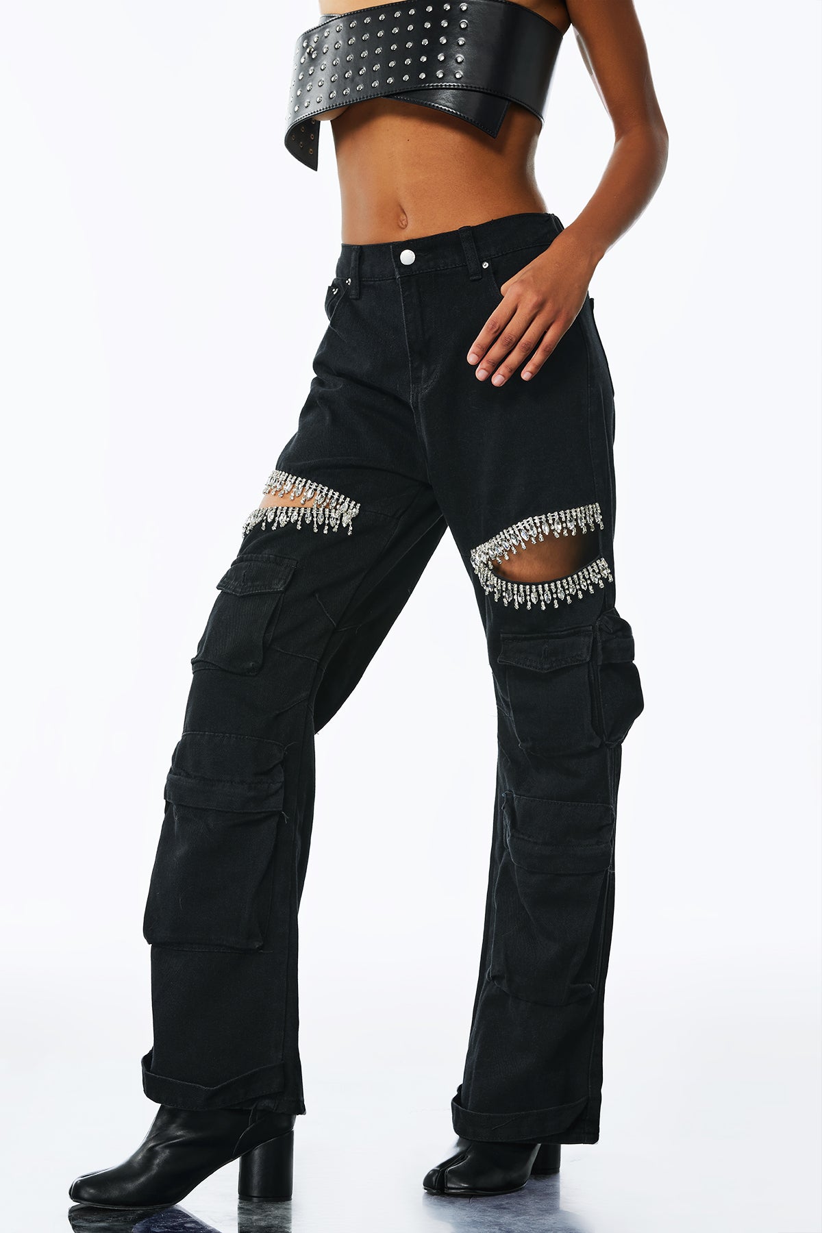 Ahava Diamond Cutout Cargo Jeans In Black