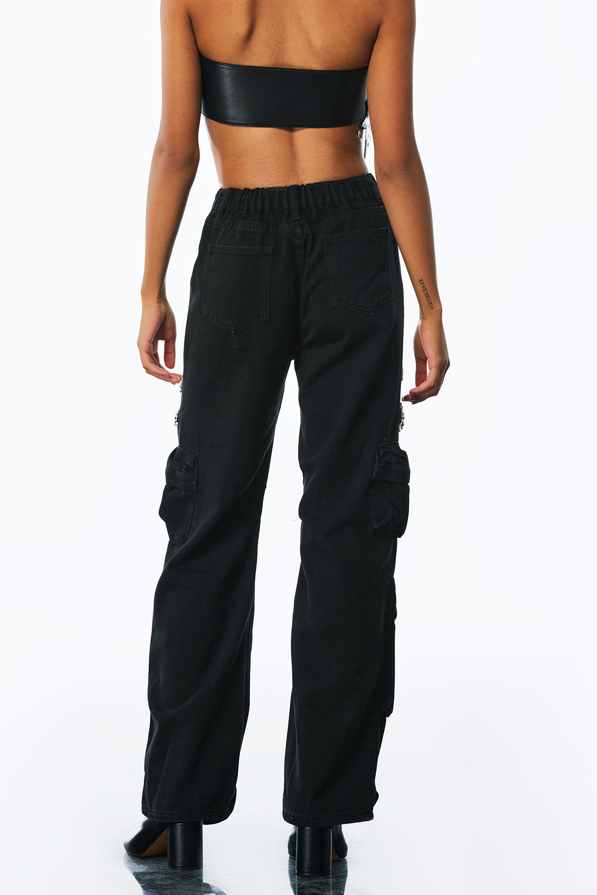 Ahava Diamond Cutout Cargo Jeans In Black