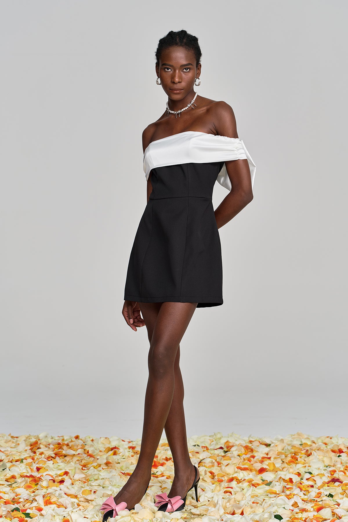 Amitola Bow Strapless Mini Dress