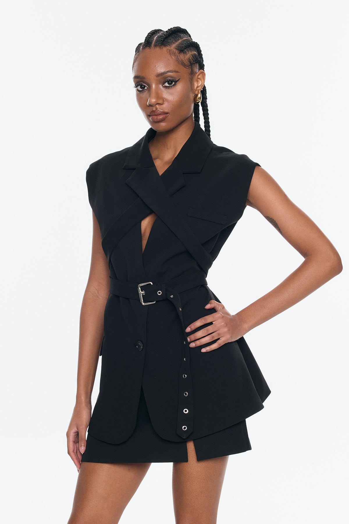 Andolina Cross Sleeveless Buckle Blazer
