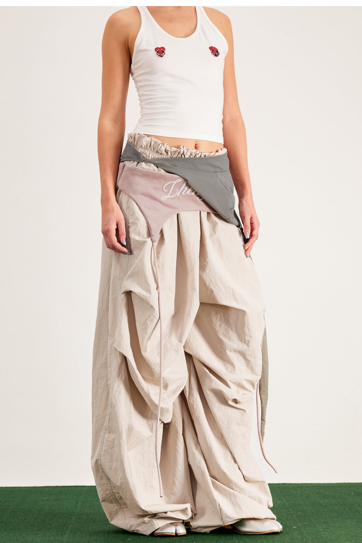 Anouk Asymmetric Deconstruct Barrel Pants In Apricot