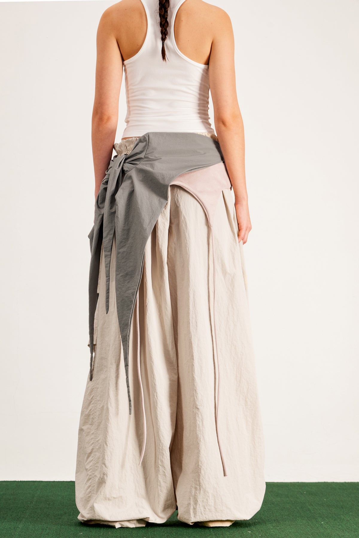 Anouk Asymmetric Deconstruct Barrel Pants In Apricot
