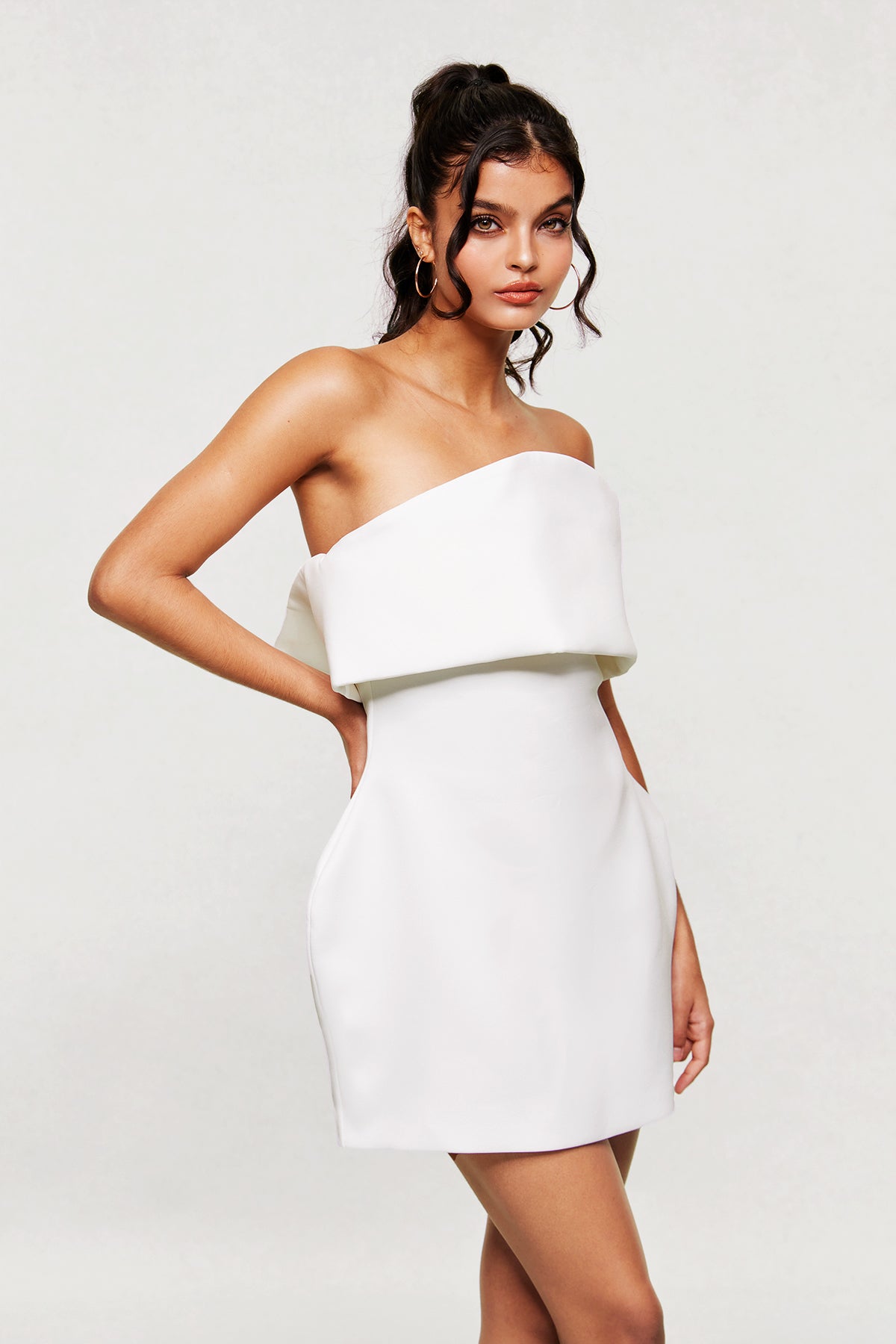 Arien Strapless Deconstruct Mini Dress In White