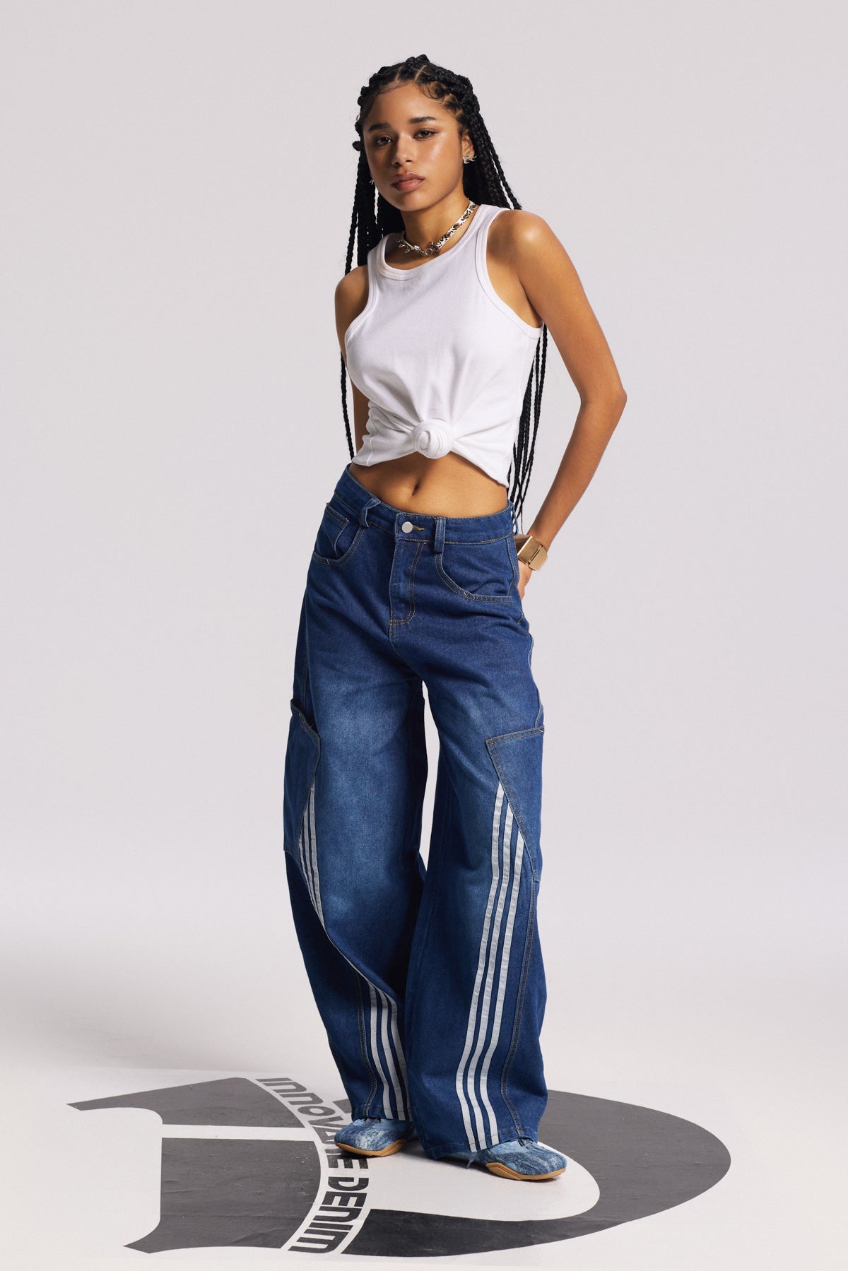 Jemma Twist Sleeveless Knit Top In White