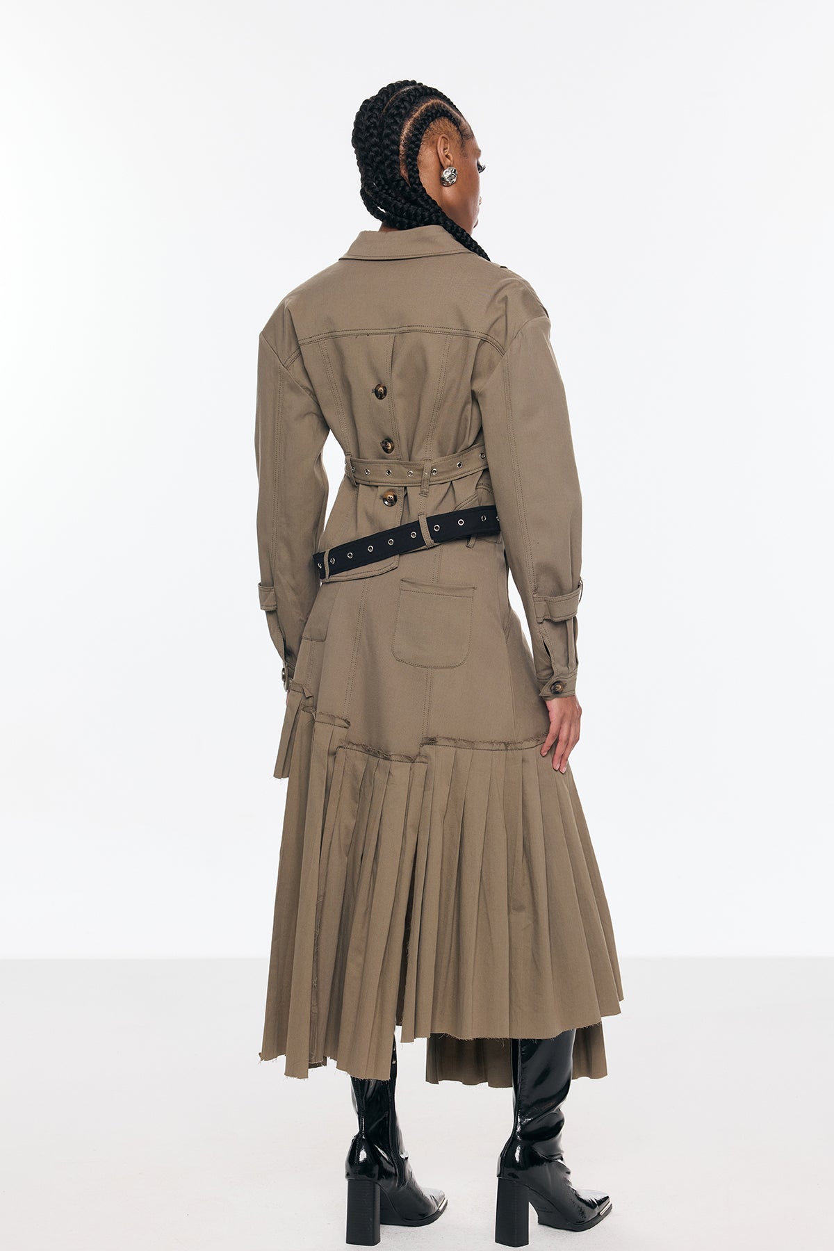 Bente Buckle Asymmetric Cargo Skirt Set