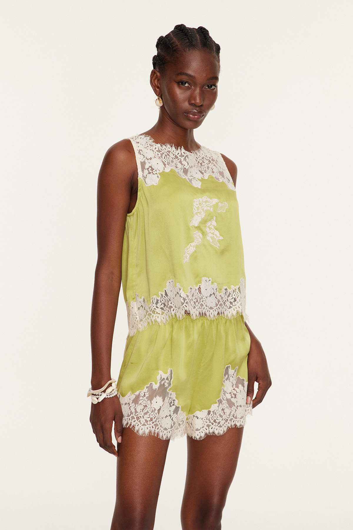 Bess Lace Sleeveless Top